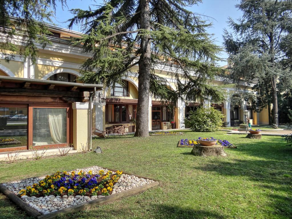 El Rustego Hotel Рубано Екстериор снимка